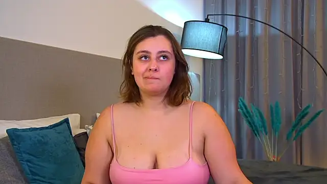 MaryMurray online show from 10/13/25, 06:41