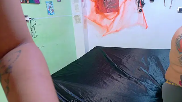 clydexxxbunny online show from 10/25/25, 12:18