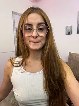 Snapshot of MiaaLoren chatting on 02/27/26, 07:25 MiaaLoren online show from 02/27/26, 07:25