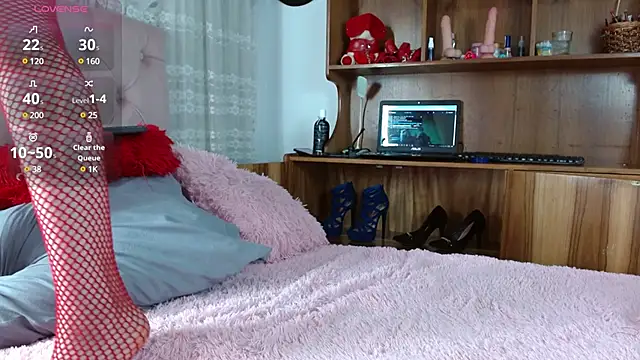 Snapshot of tifanny-squirt chatting on 12/07/24, 12:30 tifanny-squirt online show from 12/07/24, 12:30