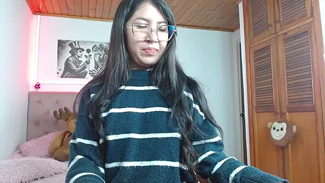 Snapshot of tifanny-squirt chatting on 10/10/25, 01:43 tifanny-squirt online show from 10/10/25, 01:43