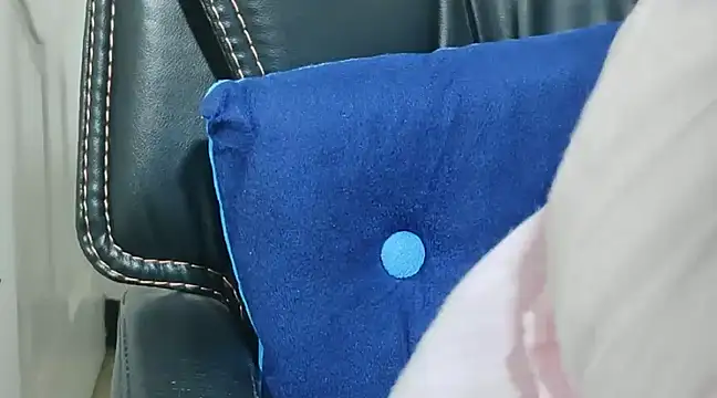 Snapshot of Anjali_cute-Pondati chatting on 02/25/25, 12:13 Anjali cute-Pondati online show from 02/25/25, 12:13