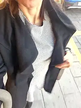 Snapshot of Lunababymylove chatting on 01/31/26, 09:46 Lunababymylove online show from 01/31/26, 09:46