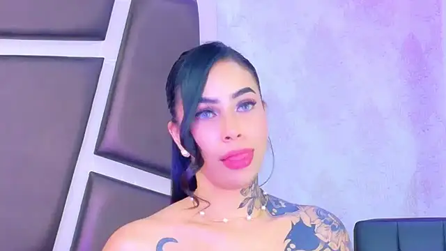 GiahDaniels online show from 05/13/26, 03:53