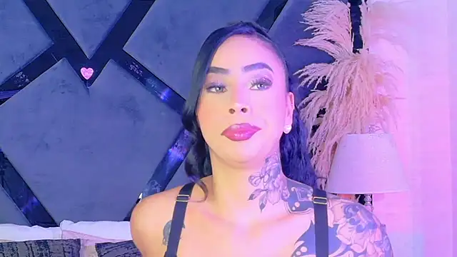 GiahDaniels online show from 06/26/26, 05:06