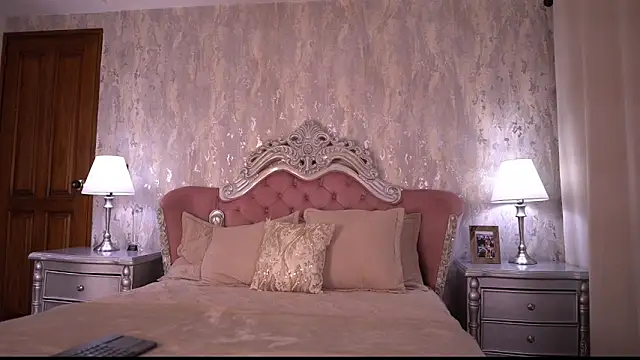 AngelineConnor online show from 06/21/26, 08:11