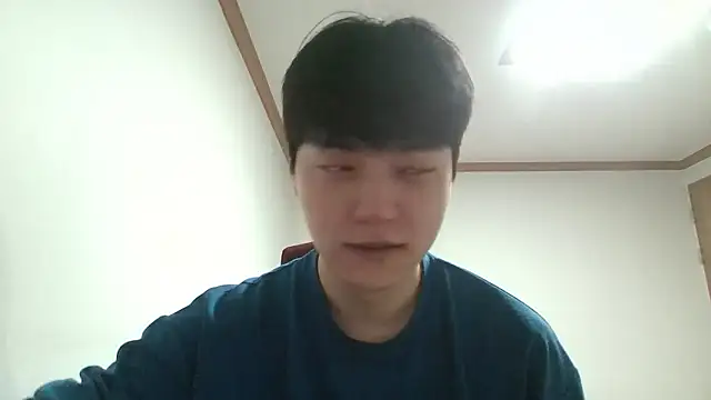 Snapshot of dhwisydy chatting on 04/12/26, 02:49 dhwisydy online show from 04/12/26, 02:49