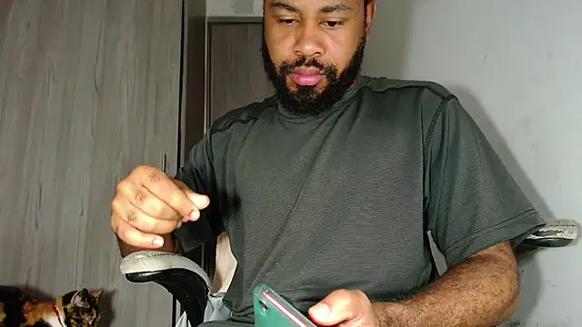 KaelMoreau online show from 03/11/25, 09:45