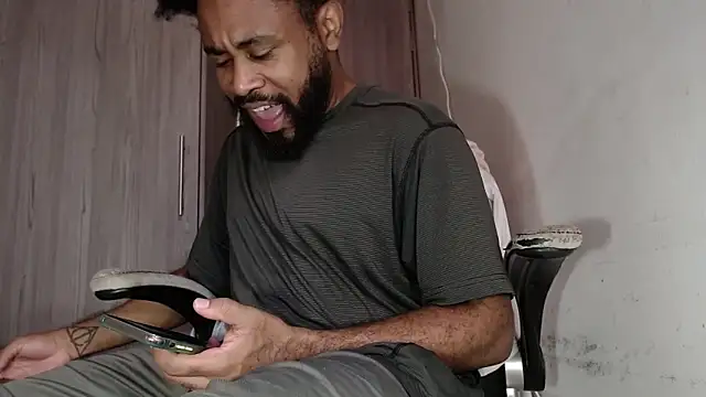 KaelMoreau online show from 03/11/25, 04:29