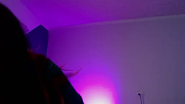 Miiaa wallace online show from 01/15/25, 12:36