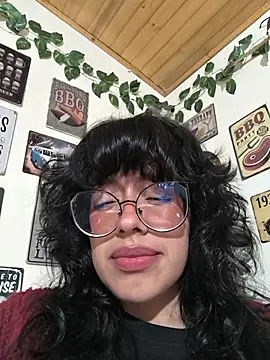 Snapshot of Fun_Everywhere chatting on 11/25/25, 11:27 Fun Everywhere online show from 11/25/25, 11:27