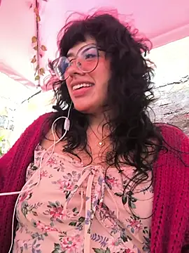 Snapshot of Fun_Everywhere chatting on 03/02/26, 01:18 Fun Everywhere online show from 03/02/26, 01:18