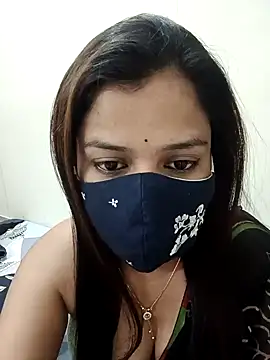Snapshot of payal_sharma1 chatting on 12/08/24, 01:47 payal sharma1 online show from 12/08/24, 01:47