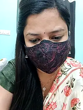 Snapshot of payal_sharma1 chatting on 03/14/25, 12:51 payal sharma1 online show from 03/14/25, 12:51