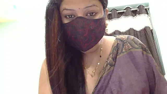 Snapshot of payal_sharma1 chatting on 02/22/26, 08:13 payal sharma1 online show from 02/22/26, 08:13