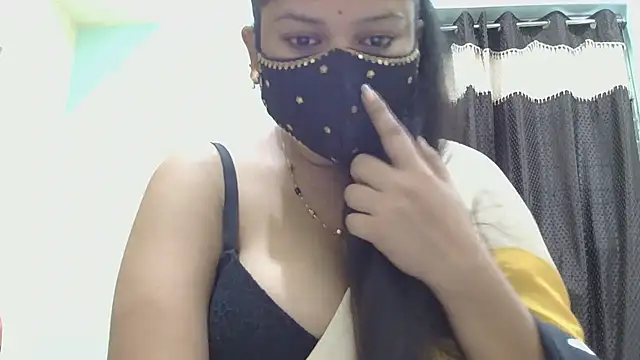 Snapshot of payal_sharma1 chatting on 06/20/26, 06:38 payal sharma1 online show from 06/20/26, 06:38