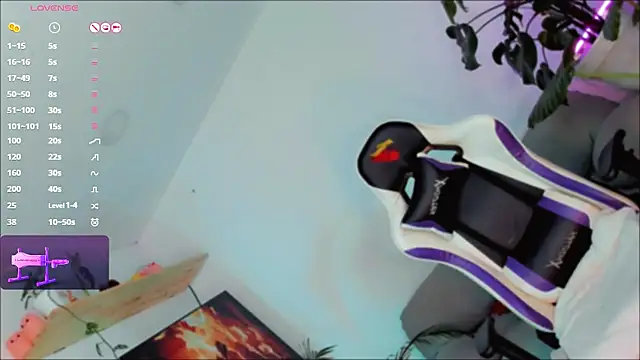  Miss Anna  online show from 12/30/24, 02:19