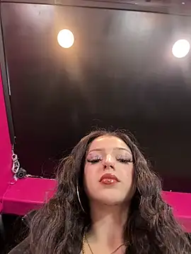 exoticmisfitt online show from 03/16/26, 02:17