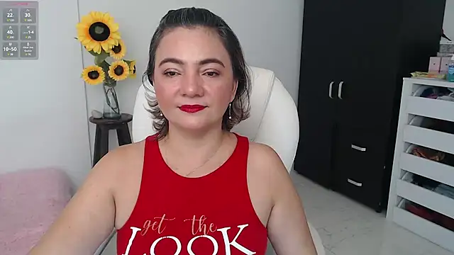 Ghada milf online show from 12/19/24, 01:07