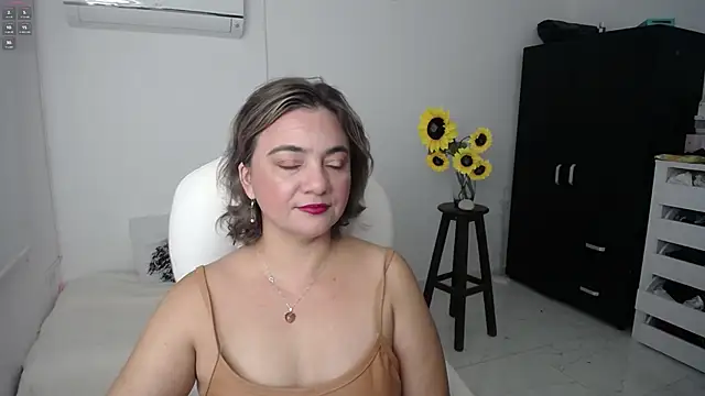 Ghada milf online show from 03/17/25, 01:29