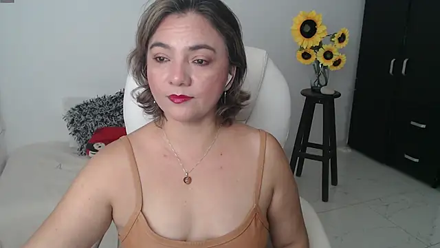 Ghada milf online show from 03/20/25, 10:29