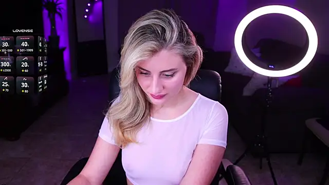 Naughty-Kitty1 online show from 02/25/26, 11:36