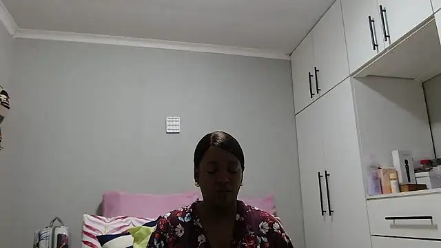 Amberbela online show from 05/02/26, 03:50