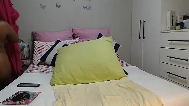 Amberbela online show from 05/13/26, 04:10