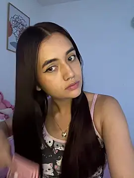 Snapshot of HallieLemon1 chatting on 01/07/26, 10:23 HallieLemon1 online show from 01/07/26, 10:23