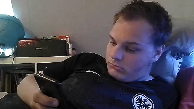 Nicolasjlhkjzl online show from 06/13/26, 11:30