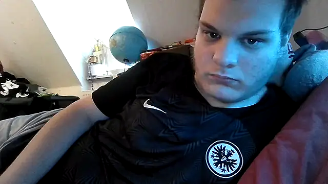 Nicolasjlhkjzl online show from 06/14/26, 11:45