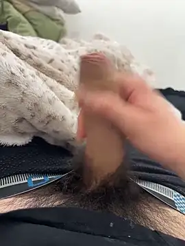 Snapshot of vegan420 chatting on 01/25/25, 01:54 vegan420 online show from 01/25/25, 01:54