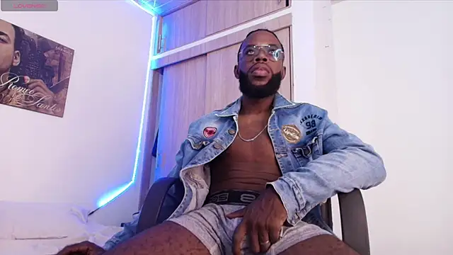 Jacksonking27 online show from 03/18/25, 09:43