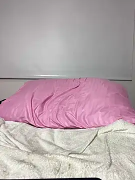 Penelope-Hot online show from 02/22/25, 12:05