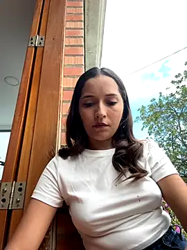 Penelope-Hot online show from 10/31/25, 06:53