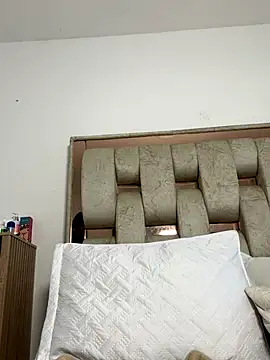 Penelope-Hot online show from 11/06/25, 09:48