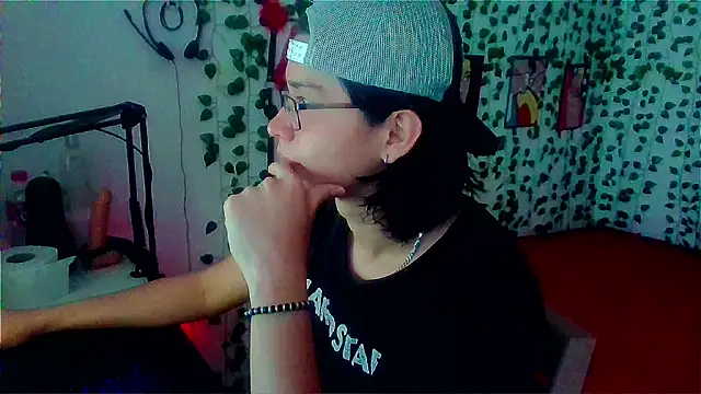 Snapshot of Andy_gray chatting on 07/03/26, 06:58 Andy gray online show from 07/03/26, 06:58