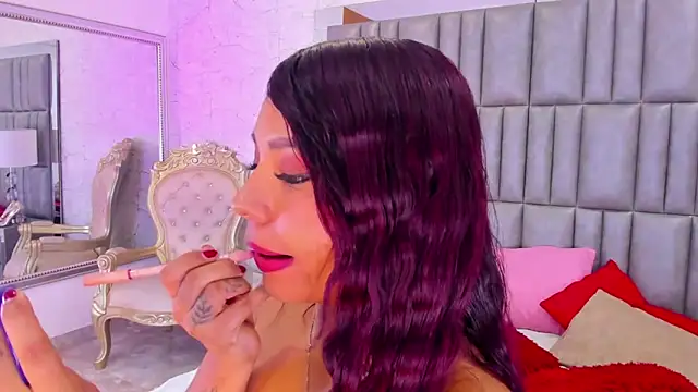 BellahColucci online show from 02/25/25, 08:41