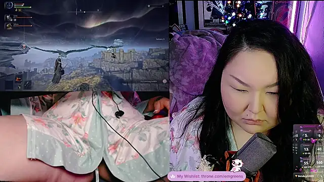 Snapshot of EmGreens chatting on 01/08/26, 04:15 EmGreens online show from 01/08/26, 04:15