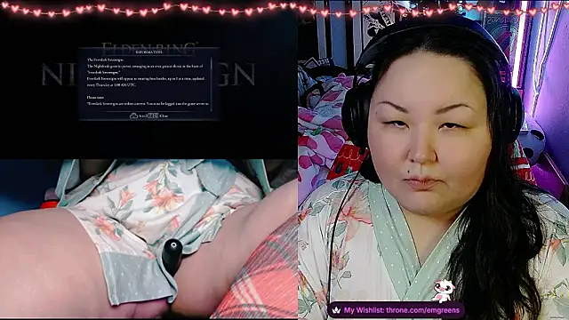 Snapshot of EmGreens chatting on 02/10/26, 05:22 EmGreens online show from 02/10/26, 05:22