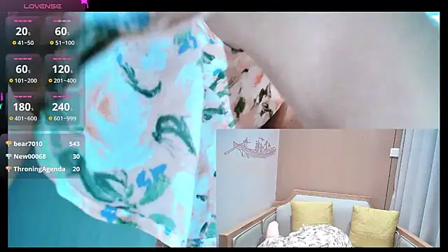 Aster Hoa online show from 03/11/25, 10:29