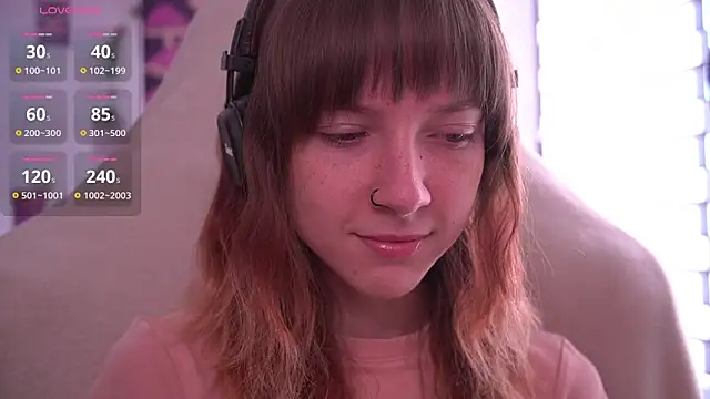 Snapshot of juliapie chatting on 10/19/25, 07:31 juliapie online show from 10/19/25, 07:31