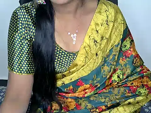 shila20 online show from 02/20/25, 05:18