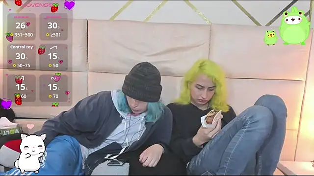 -kisa  online show from 10/11/25, 02:33