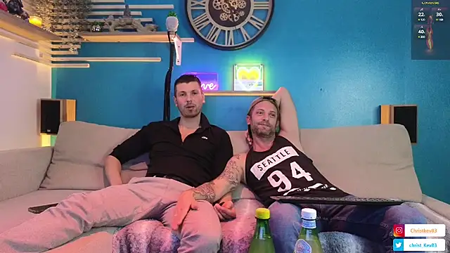 braqueuemar83 online show from 01/19/25, 03:32