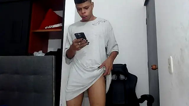 BrandonStond online show from 10/23/25, 03:22