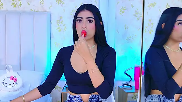 Mia-Monroe online show from 11/06/25, 07:37