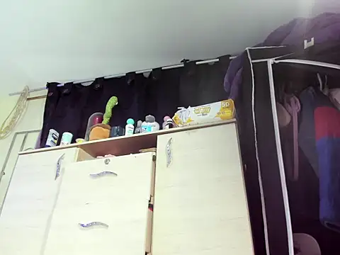 alanaanddaphne online show from 02/07/25, 12:31