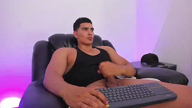 JamesGraay online show from 01/22/25, 09:13