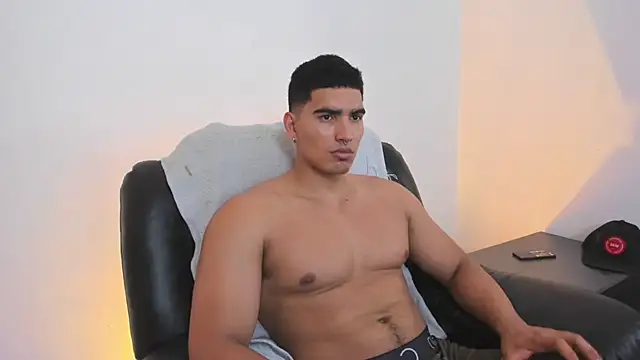 JamesGraay online show from 03/18/25, 05:53